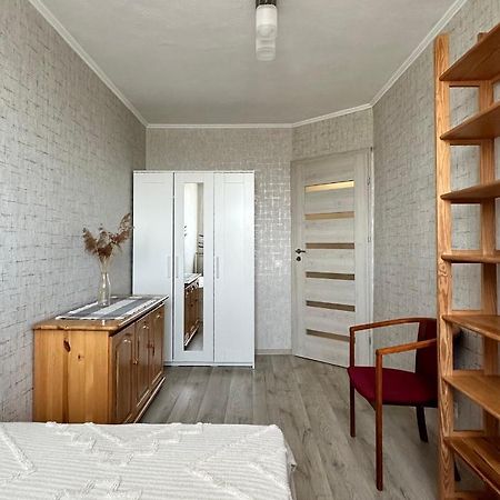 Ochota Apartment Warsaw Exterior photo
